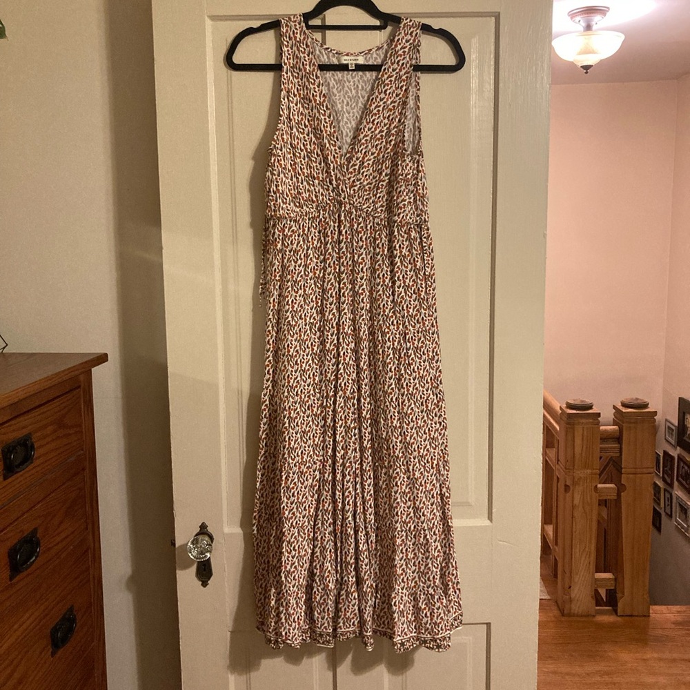 Cream and Orange patterned Sleeveless V-Neck Maxi Sundress